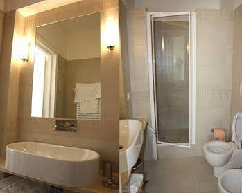 San Pietro Suites Rom Exteriör bild