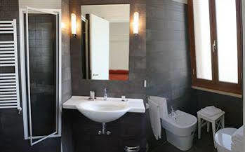 San Pietro Suites Rom Exteriör bild